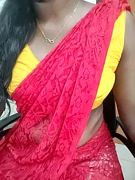 Tamilmallu-duskygirl03 online show from May 18, 2026, 11:38 am