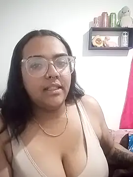 Snapshot of Susana_la_poderosa chatting on October 10, 2025, 3:38 am Susana la poderosa online show from October 10, 2025, 3:38 am