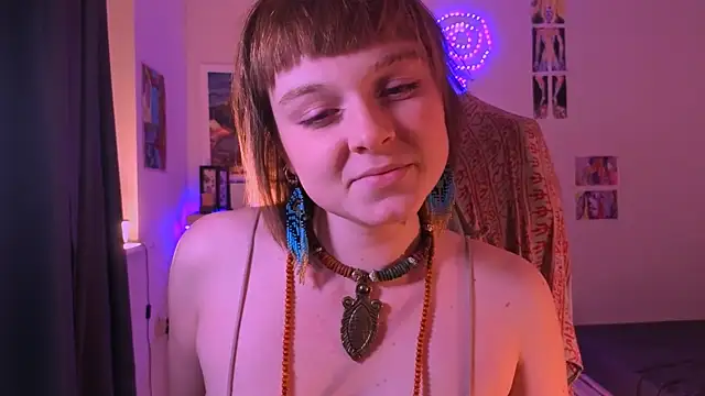 liquid0fluid0 online show from November 19, 2025, 3:34 pm