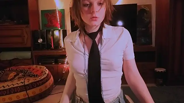 Snapshot of liquid0fluid0 chatting on February 27, 2026, 5:35 pm liquid0fluid0 online show from February 27, 2026, 5:35 pm