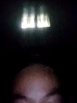 gio-thu online show from October 19, 2025, 11:27 pm