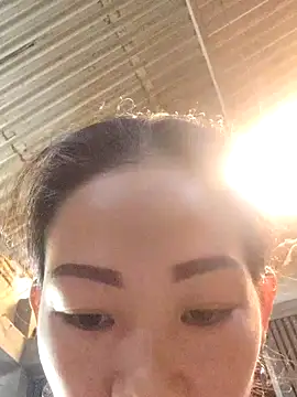 gio-thu online show from January 12, 2026, 5:23 am