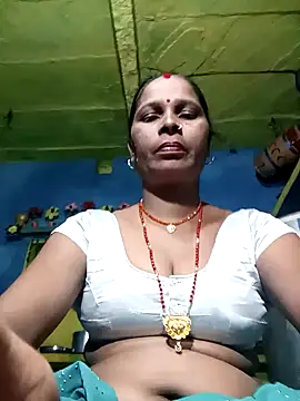 Snapshot of Rt_shreya chatting on October 10, 2025, 4:17 pm Rt shreya online show from October 10, 2025, 4:17 pm