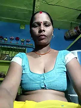 Snapshot of Rt_shreya chatting on October 17, 2025, 4:31 pm Rt shreya online show from October 17, 2025, 4:31 pm