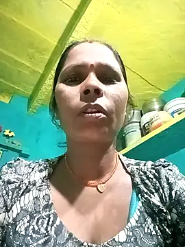 Snapshot of Rt_shreya chatting on October 27, 2025, 12:47 am Rt shreya online show from October 27, 2025, 12:47 am