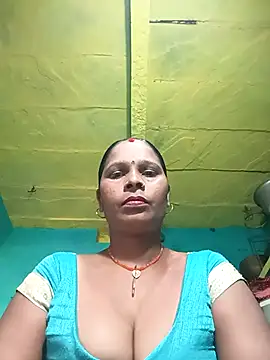 Snapshot of Rt_shreya chatting on November 3, 2025, 10:05 am Rt shreya online show from November 3, 2025, 10:05 am