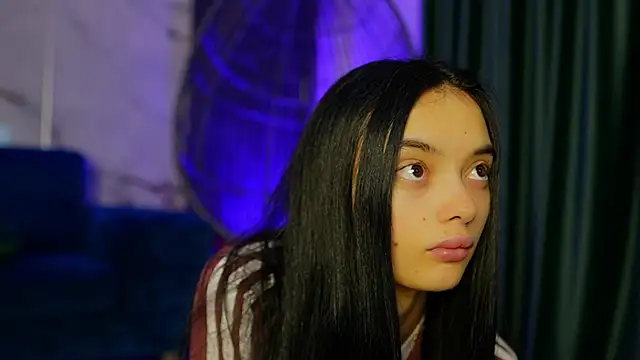 Snapshot of RachelRavee chatting on October 11, 2025, 4:01 am RachelRavee online show from October 11, 2025, 4:01 am