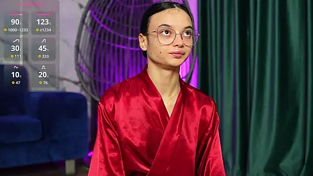 Snapshot of RachelRavee chatting on October 22, 2025, 4:24 am RachelRavee online show from October 22, 2025, 4:24 am