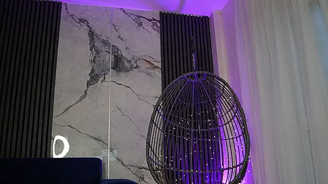 Snapshot of RachelRavee chatting on November 20, 2025, 5:18 am RachelRavee online show from November 20, 2025, 5:18 am