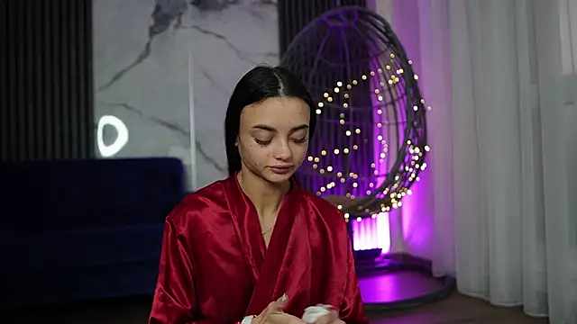 Snapshot of RachelRavee chatting on November 25, 2025, 5:07 am RachelRavee online show from November 25, 2025, 5:07 am