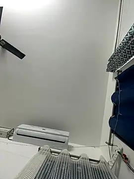 Miami 198 online show from November 4, 2025, 6:07 pm