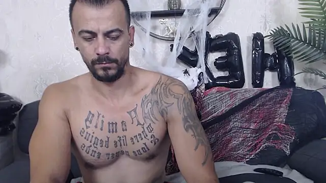 RyanVibe online show from October 23, 2025, 11:42 am