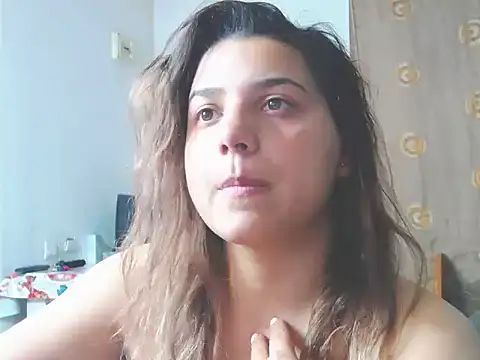 MadisonCharm online show from April 14, 2026, 10:16 pm