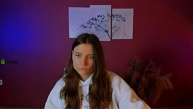 dana sweet   online show from November 11, 2025, 7:36 pm