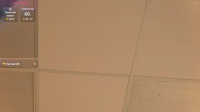 Snapshot of BettyLeen chatting on October 22, 2025, 3:29 am BettyLeen online show from October 22, 2025, 3:29 am