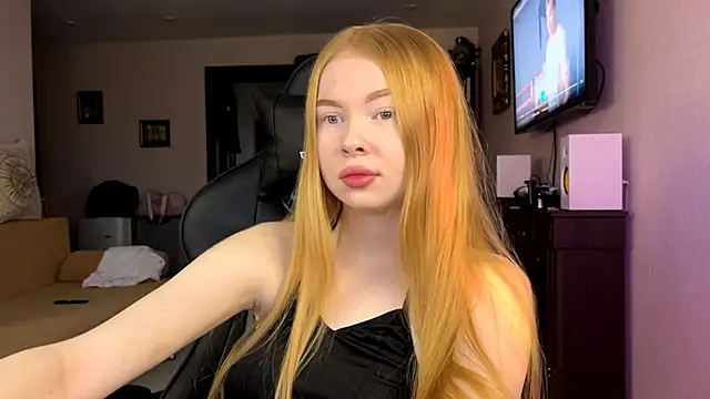 Snapshot of RaguelNicksons chatting on November 13, 2025, 5:28 am RaguelNicksons online show from November 13, 2025, 5:28 am