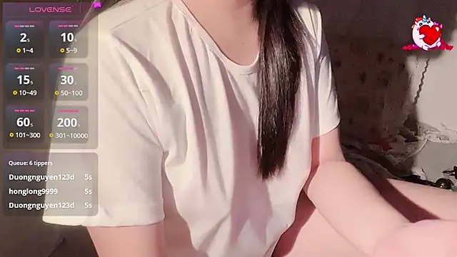 Snapshot of BeChinh_Lee chatting on October 22, 2025, 6:18 pm BeChinh Lee online show from October 22, 2025, 6:18 pm