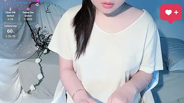 Snapshot of BeChinh_Lee chatting on November 17, 2025, 8:31 am BeChinh Lee online show from November 17, 2025, 8:31 am