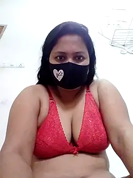 Snapshot of Diana_025 chatting on October 11, 2025, 2:44 am Diana 025 online show from October 11, 2025, 2:44 am