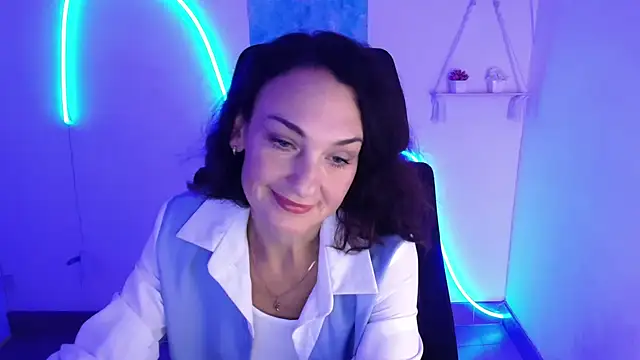 Snapshot of Rosie_Rosee chatting on October 18, 2025, 11:33 am Rosie Rosee online show from October 18, 2025, 11:33 am