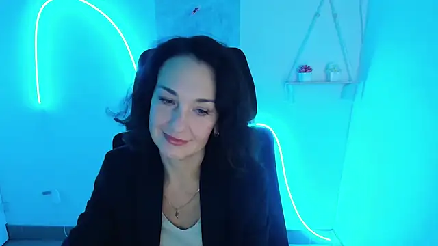 Snapshot of Rosie_Rosee chatting on October 19, 2025, 5:30 am Rosie Rosee online show from October 19, 2025, 5:30 am