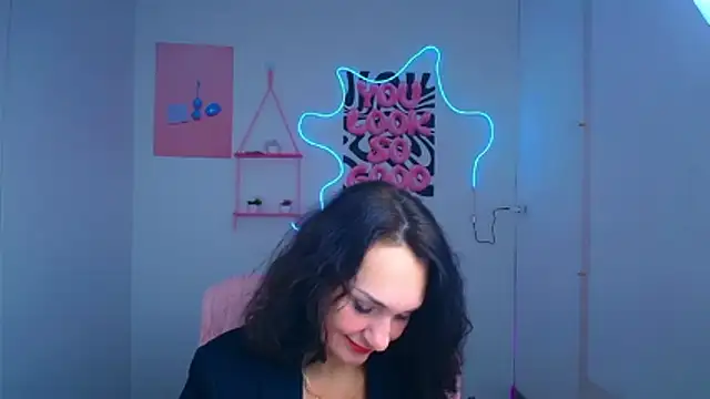 Rosie Rosee online show from February 11, 2026, 2:00 pm