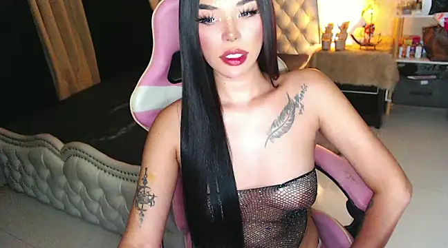 Snapshot of Maria_Bigcock chatting on December 7, 2024, 1:07 pm Maria Bigcock online show from December 7, 2024, 1:07 pm