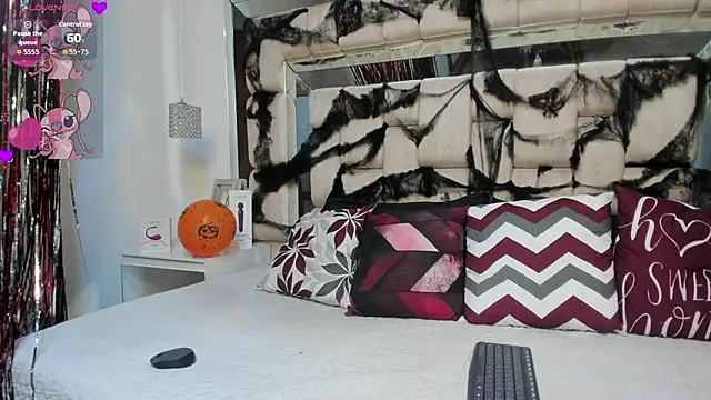 Snapshot of KimiAnal chatting on October 27, 2025, 1:37 pm KimiAnal online show from October 27, 2025, 1:37 pm