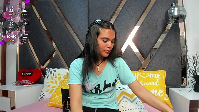 Snapshot of KimiAnal chatting on November 13, 2025, 3:00 pm KimiAnal online show from November 13, 2025, 3:00 pm