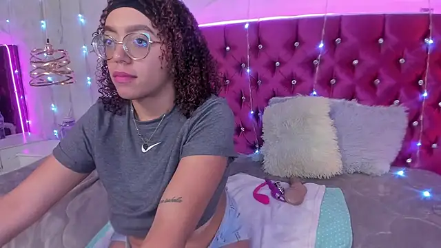 Miamiller 22 online show from January 8, 2026, 6:32 pm