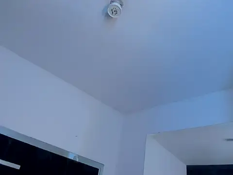 Snapshot of Cami_KingSex chatting on April 12, 2026, 9:25 am Cami KingSex online show from April 12, 2026, 9:25 am