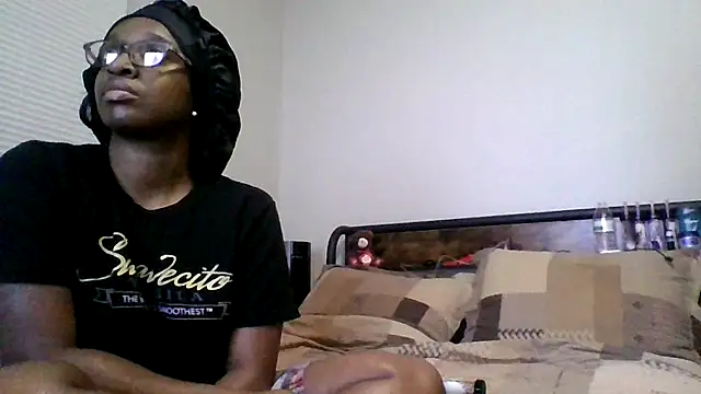 Snapshot of dezzidavill chatting on February 12, 2026, 1:22 am dezzidavill online show from February 12, 2026, 1:22 am