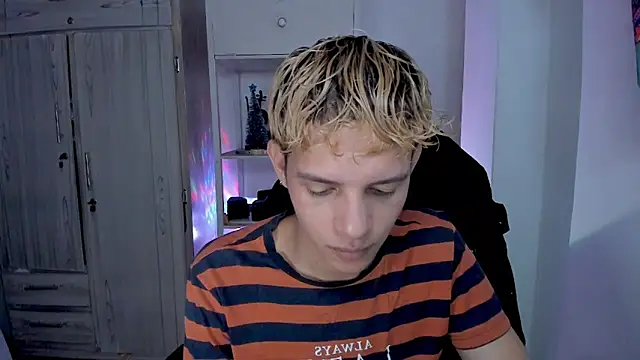 tylernova online show from January 15, 2026, 3:33 am