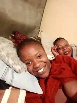 Black-Goddess18 online show from November 10, 2025, 9:52 am