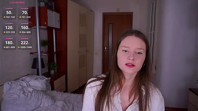 Snapshot of SunRinglein chatting on February 14, 2026, 6:48 pm SunRinglein online show from February 14, 2026, 6:48 pm