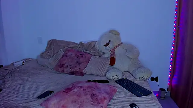 Snapshot of majo_gallego chatting on February 5, 2026, 11:20 pm majo gallego online show from February 5, 2026, 11:20 pm