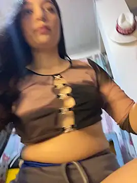 Snapshot of __Lorelain__ chatting on October 30, 2025, 10:32 pm Lorelain online show from October 30, 2025, 10:32 pm