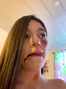 Snapshot of __Lorelain__ chatting on October 31, 2025, 10:00 pm Lorelain online show from October 31, 2025, 10:00 pm