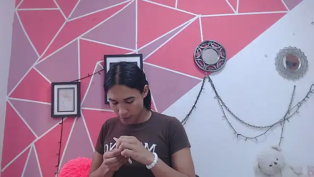 Tifany Adams online show from November 22, 2025, 8:30 pm