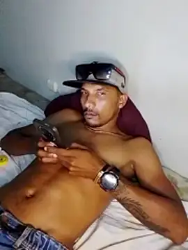 blackhot30 online show from November 3, 2025, 9:16 pm