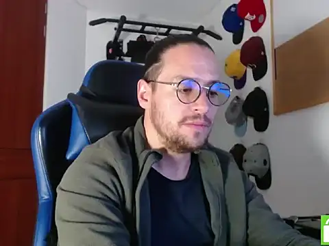 Snapshot of kurt_xx chatting on October 11, 2025, 10:47 am kurt xx online show from October 11, 2025, 10:47 am