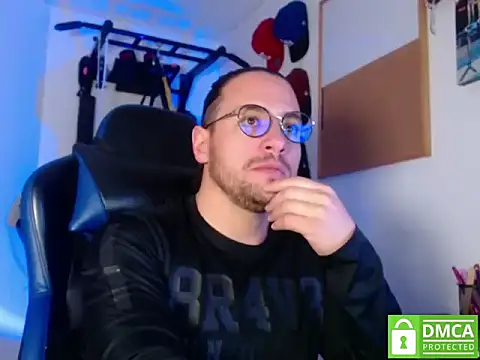 Snapshot of kurt_xx chatting on October 30, 2025, 1:12 pm kurt xx online show from October 30, 2025, 1:12 pm