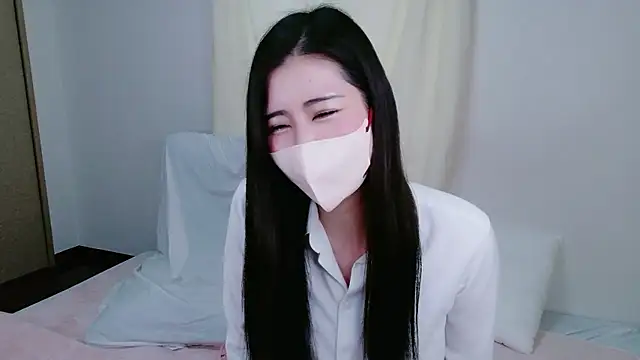 Snapshot of Ran_2323 chatting on February 17, 2026, 2:30 am Ran 2323 online show from February 17, 2026, 2:30 am