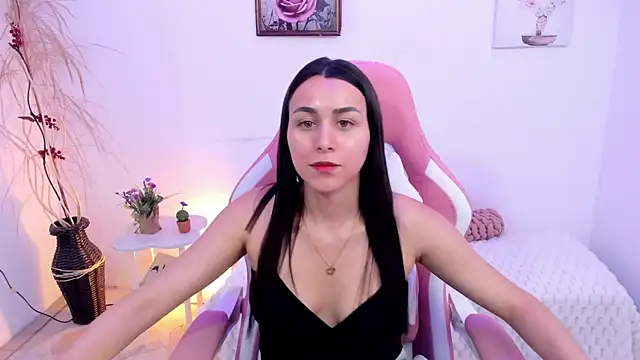 EmmaMyers1 online show from June 30, 2026, 9:38 pm