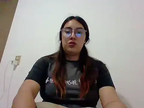 Mar 00c online show from October 26, 2025, 5:46 am