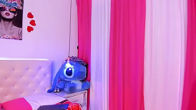 Nara Pink online show from February 11, 2026, 6:57 pm