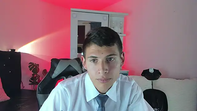 Snapshot of alexhell_ chatting on October 9, 2025, 4:32 am alexhell online show from October 9, 2025, 4:32 am