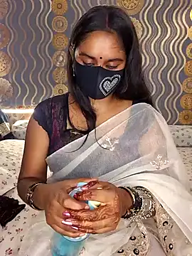 Snapshot of Sweet-Maddlina chatting on October 11, 2025, 6:01 am Sweet-Maddlina online show from October 11, 2025, 6:01 am