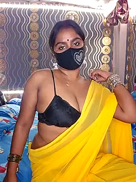 Snapshot of Sweet-Maddlina chatting on October 20, 2025, 3:29 am Sweet-Maddlina online show from October 20, 2025, 3:29 am