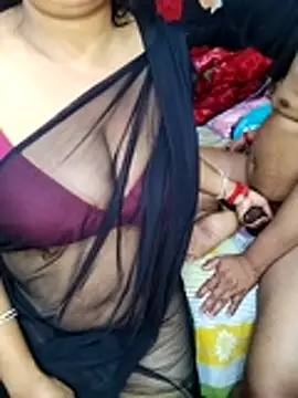 Snapshot of modhu82 chatting on December 18, 2025, 6:58 pm modhu82 online show from December 18, 2025, 6:58 pm